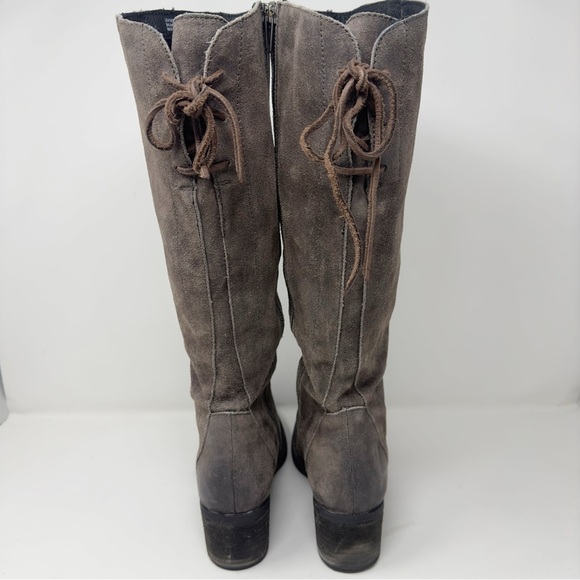 Born Women's Heeled Boots in Taupe Suede - Picture 5 of 9